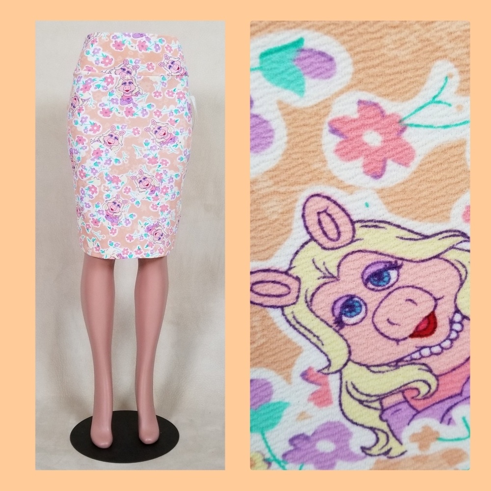 Miss Piggy skirt NWT - Picture 1 of 7